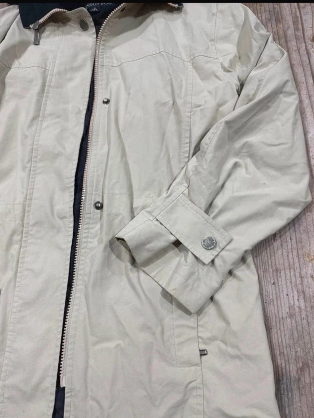 London Fog Beige Utility Jacket with Hood - Picture 7 of 7